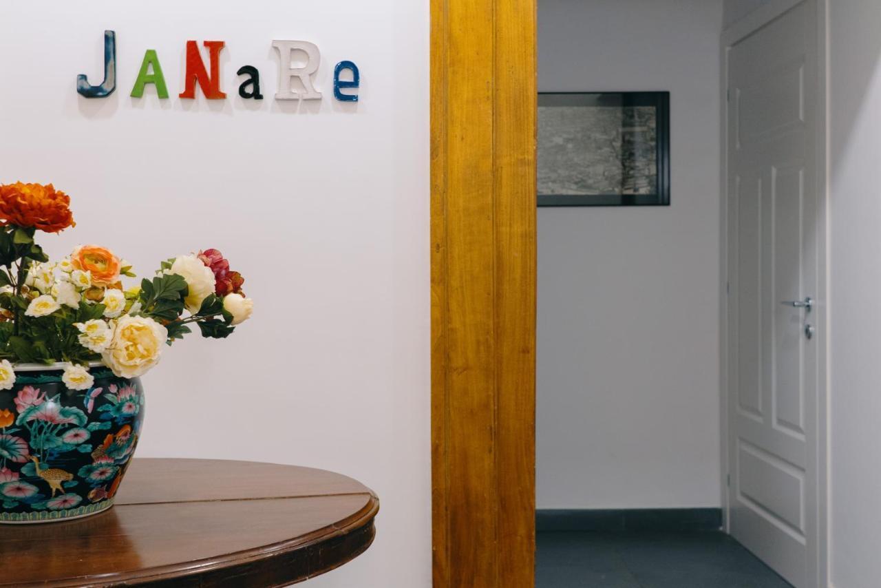 Janare - Rooms & Terrace เนเปิลส์ ภายนอก รูปภาพ